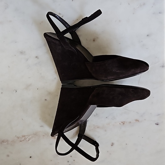 BALENCIAGA - silky soft rich chocolate brown suede sandals - Picture 4 of 7